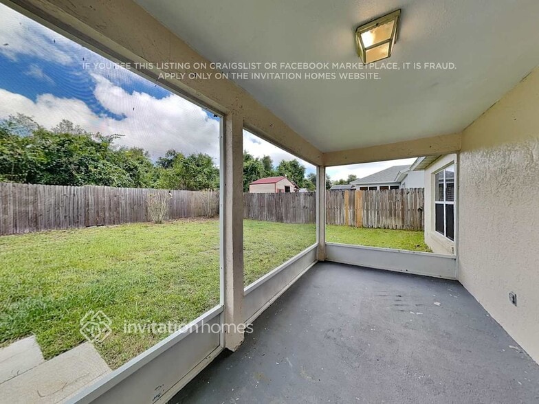 Building Photo - 370 Pine Springs Dr