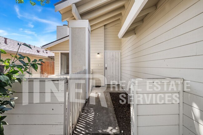 Building Photo - 4907 Perceptive Way