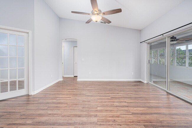 Building Photo - 3 Bedroom Port Orange Home