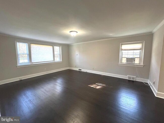 Building Photo - 248 Hilldale Rd