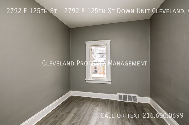 Building Photo - 2792 E 125th St