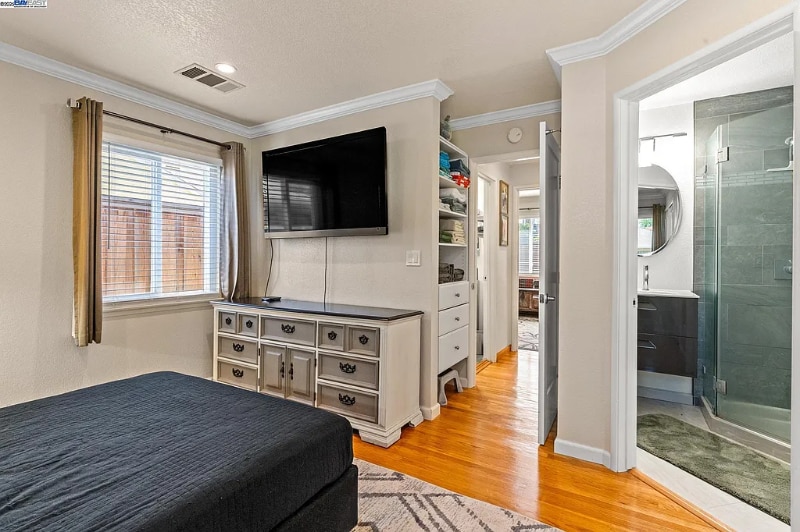 Building Photo - 20171 Leroy Dr