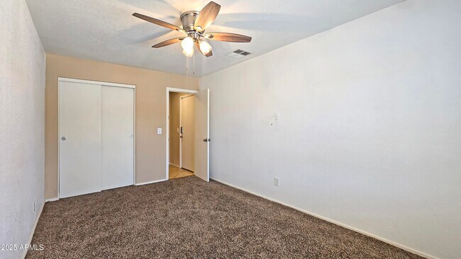 Building Photo - 9014 W Rovey Ave