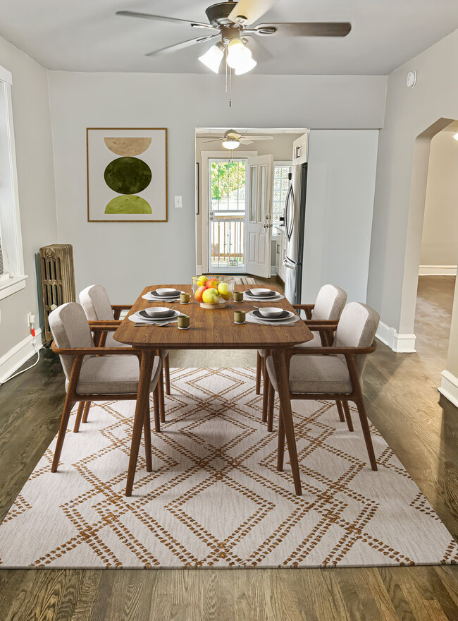 Dining Room - 5731 W Addison St