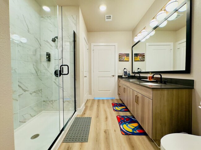 Building Photo - 12208 Tech Ridge Blvd