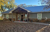 Building Photo - 3/2 Large Yard BROCK ISD / Private country living