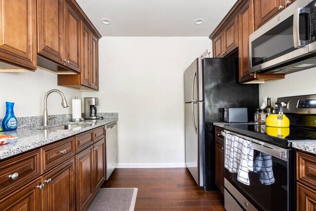 Building Photo - 18255 73rd Ave NE