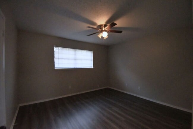 Building Photo - Economical 2 Bedroom Duplex in South Tyler-Lawn Care Included!