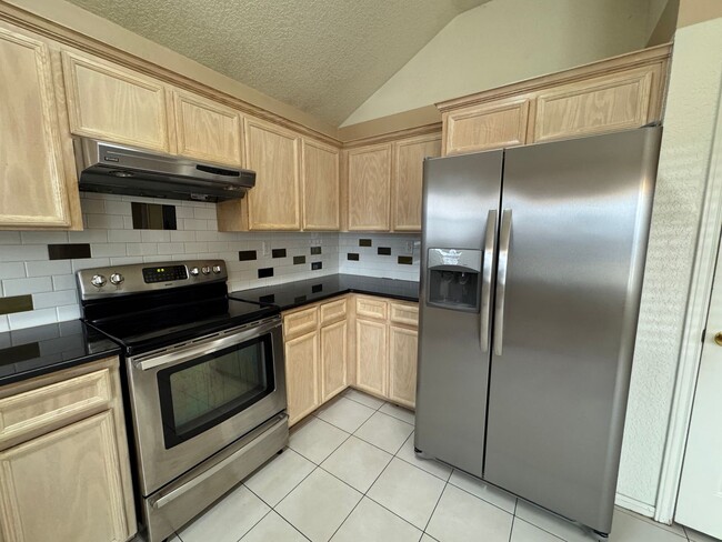 Building Photo - 2008 Lava Ln