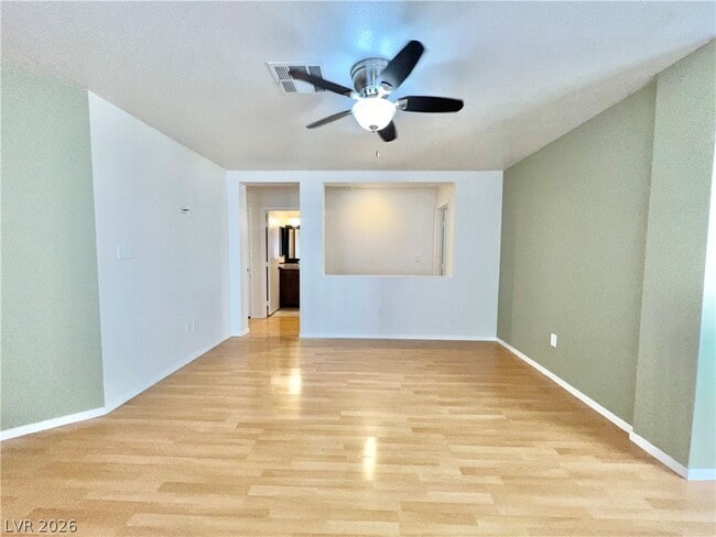 Building Photo - 8613 W Majestic Pine Ave