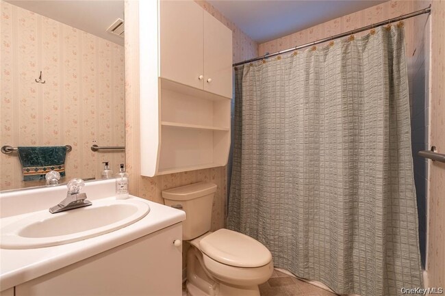 Building Photo - 207 Arlin Rd