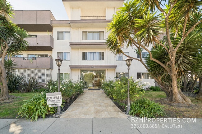 Building Photo - 105 S Orlando Ave