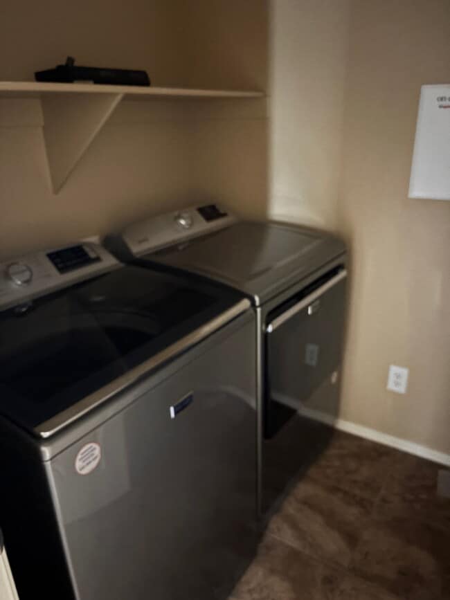 Building Photo - 18338 El Buho Pequeno