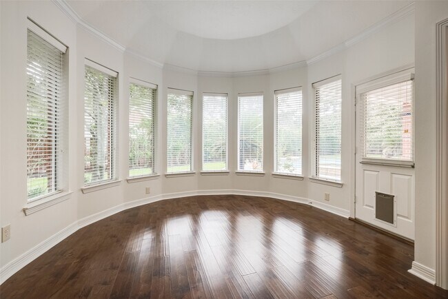 Building Photo - 5710 Cielio Bay Ct