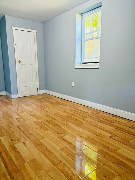 Building Photo - 234 Greenwich Ave