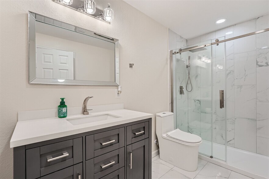 Building Photo - 2674 Gray Wolf Loop