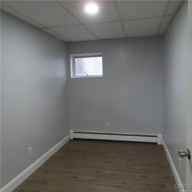 Building Photo - 4449 E Genesee St