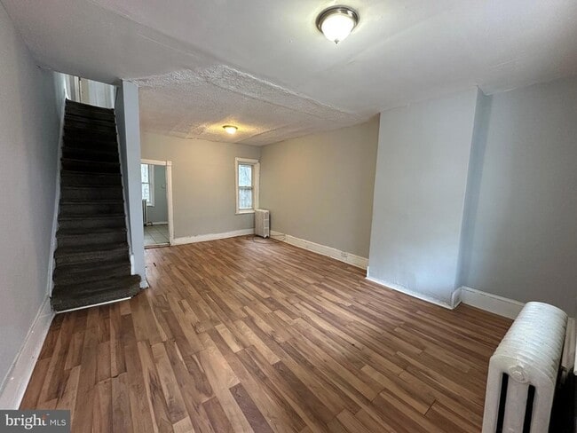 Building Photo - 4513 N Colorado St