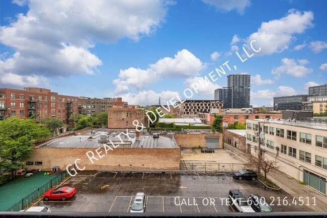 Building Photo - 1260 W Washington Blvd
