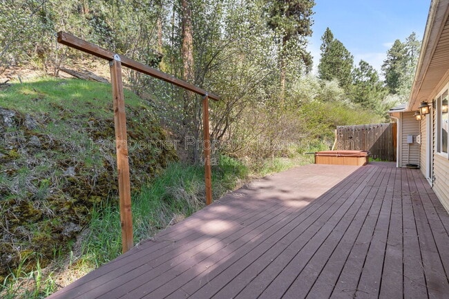 Building Photo - 6929 N Country Homes Blvd