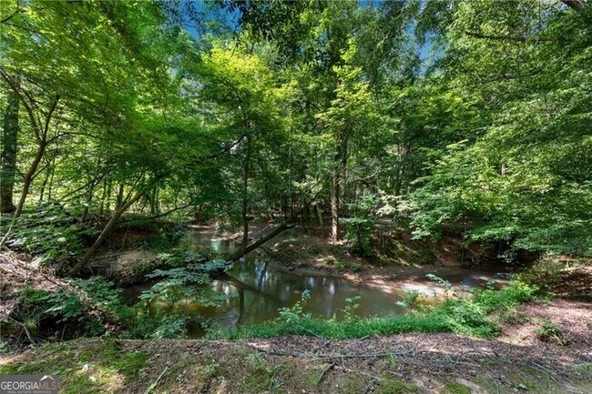 Building Photo - 5861 Yoshino Cherry Ln NE