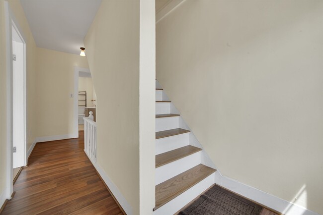 Building Photo - 61-63 Albertina St