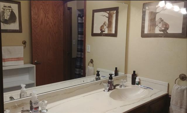 Building Photo - 2721 Knollwood Ct