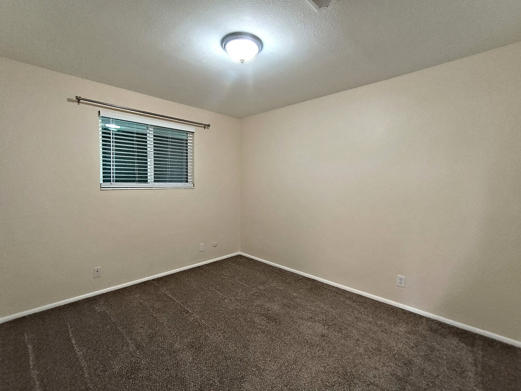 Building Photo - 4536 South 1900 West