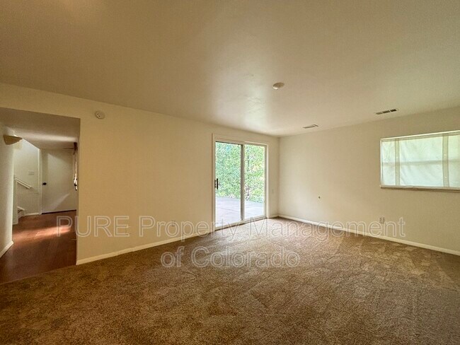 Building Photo - 14471 Applewood Ridge Rd