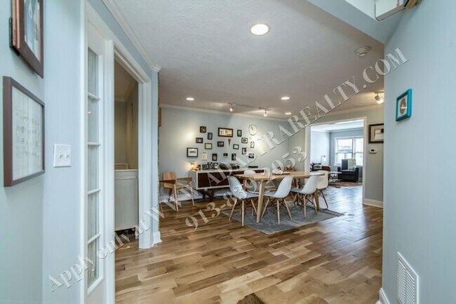 Building Photo - Beautiful Ranch Home in Brookside-Availabl...