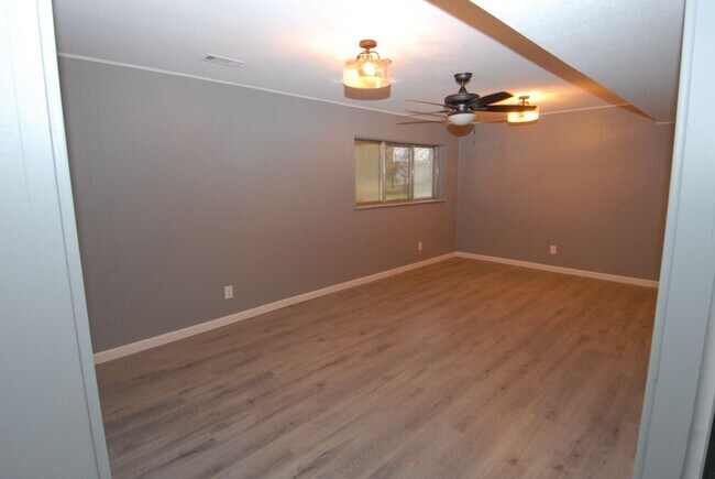 Building Photo - Maryland Heights Area