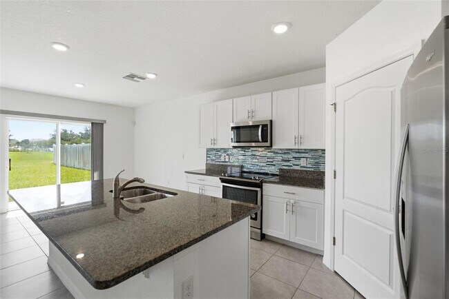 Building Photo - 1467 Riverboat Dr