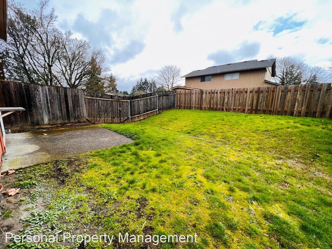 Building Photo - 2 br, 1.5 bath House - 1811 SE 145th Court