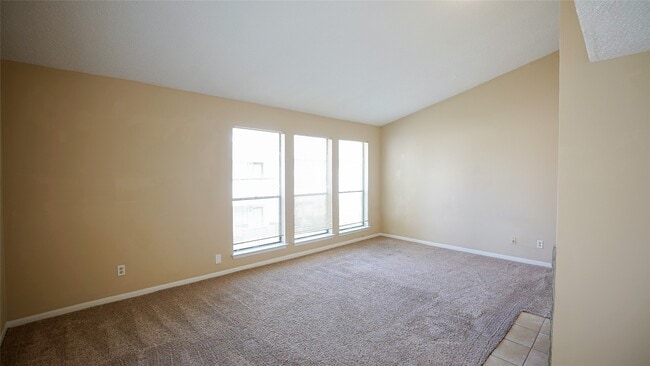 Building Photo - 2277 S Kirkwood Rd