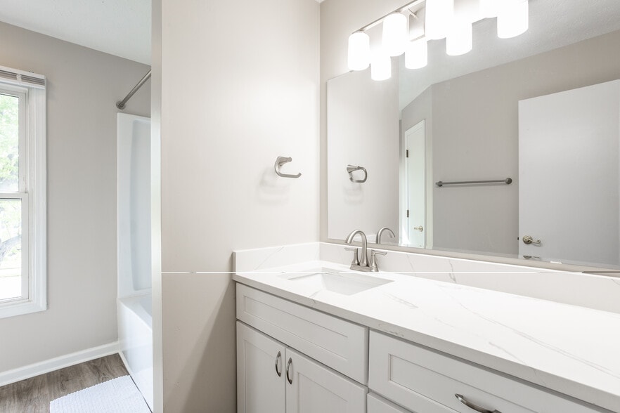 Building Photo - 6130 Bethesda Way