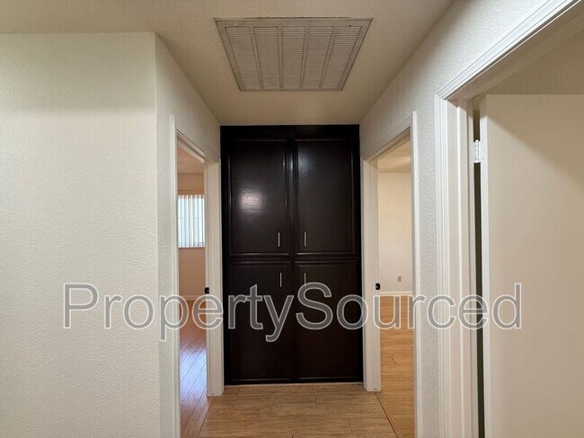 Building Photo - 1444 Snead Ct