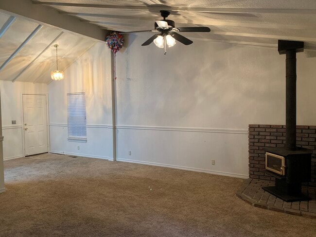 Building Photo - 6337 Amherst Way