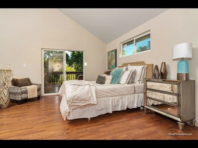 master bedroom - 5009 Ellison Plz
