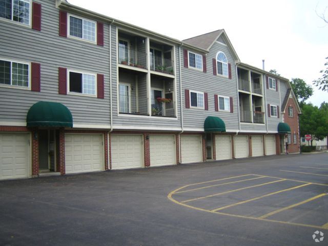 Alternate photo - Colonial Square Offices
