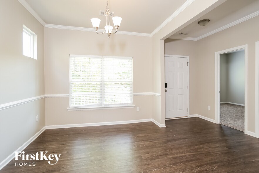 Building Photo - 327 Stoney Hollow Rd