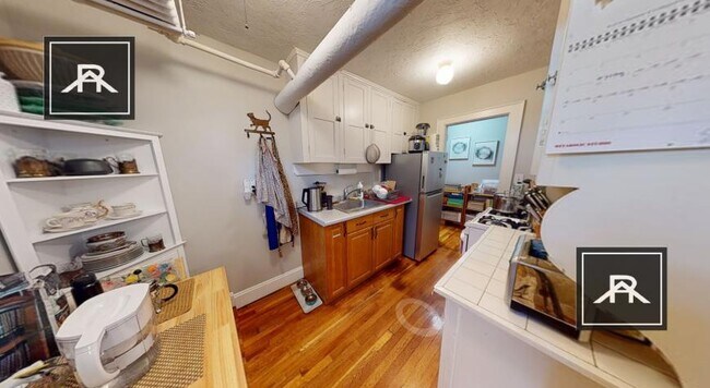Primary Photo - 1 bedroom in Somerville MA 02144
