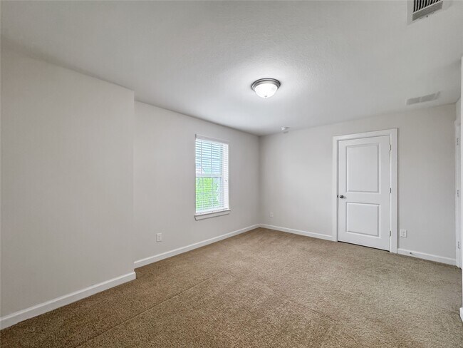 Building Photo - 2514 Deerwood Heights Ln