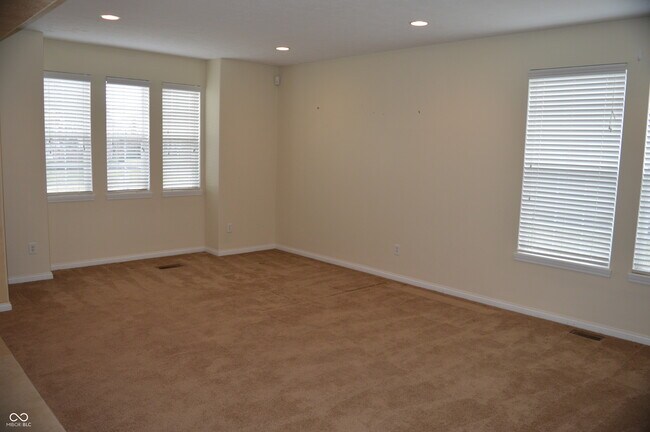 Building Photo - 2582 Wineland Creek Dr