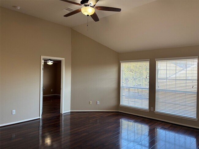 Building Photo - 20903 Shady Isle Ct