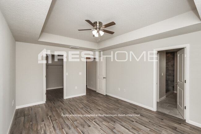 Building Photo - HOME FOR RENT!! One month free!