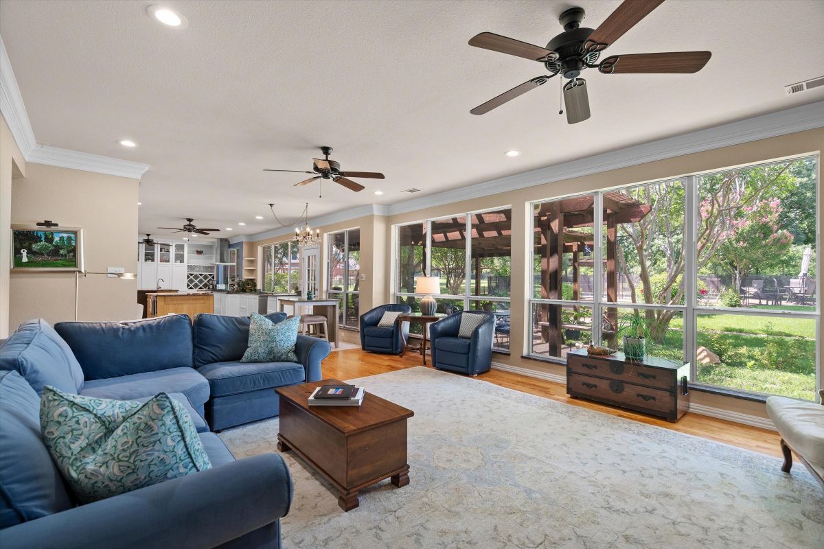 Building Photo - 3933 Bordeaux Cir