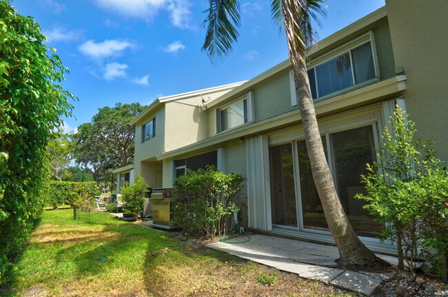 Building Photo - 941 Kokomo Key Ln