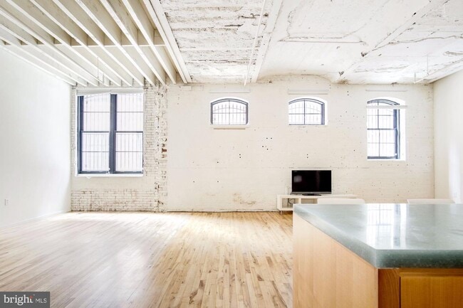 Building Photo - 437 New York Ave NW