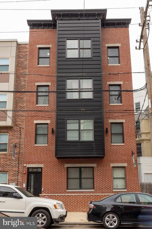 Building Photo - 1429 Poplar St