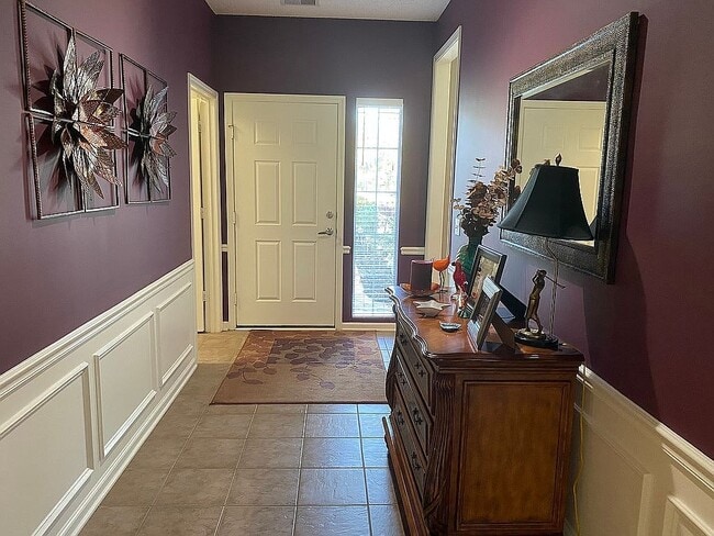 Building Photo - 27 Lacebark Ln